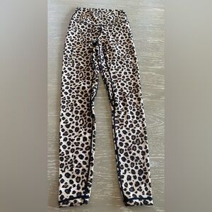 Colorfulkoala Leopard Print Women's Leggings